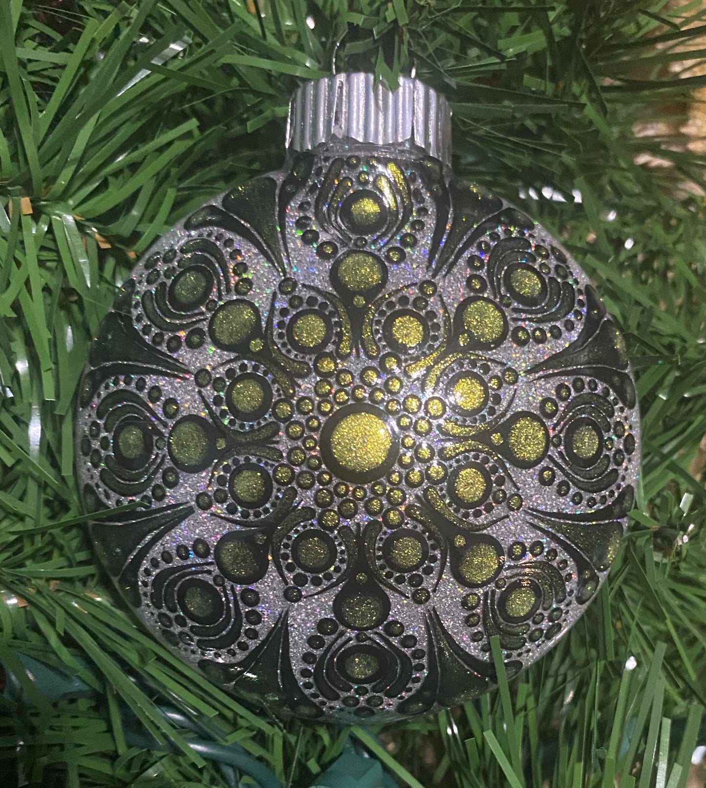 3" Dark Green to Light Green Color Shift Glitter Ornament