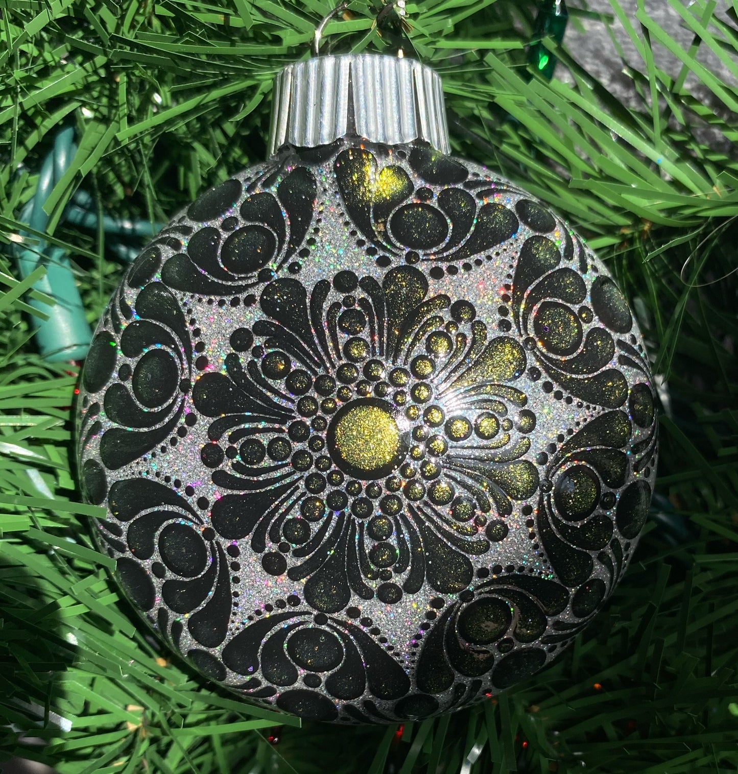 3" Dark Green to Light Green Color Shift Glitter Ornament