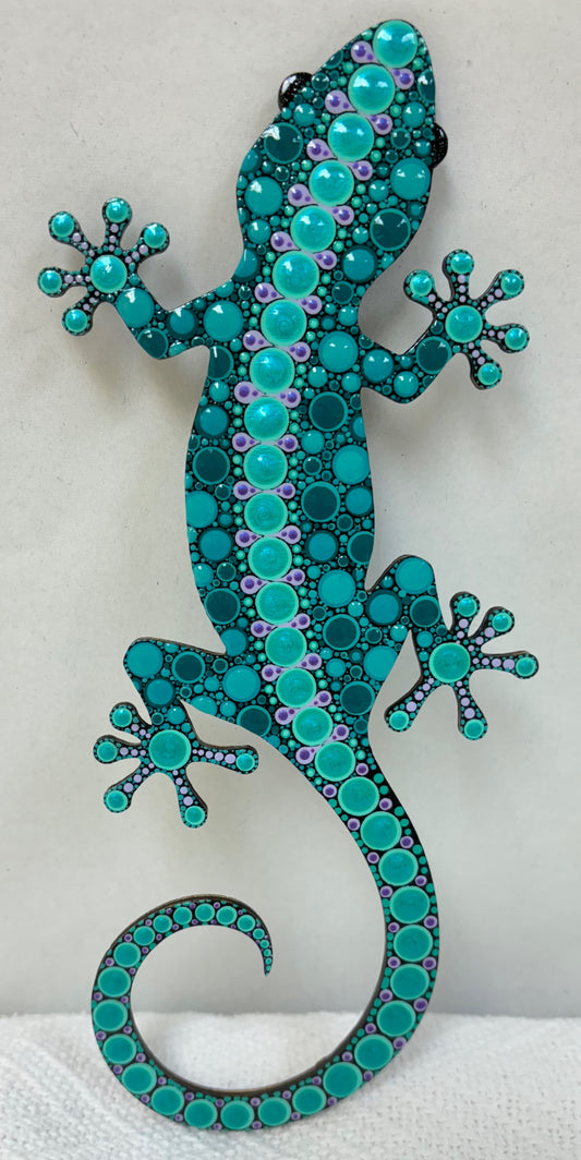 8" Gecko